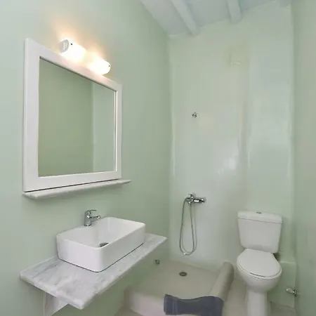 Amphitrite Deluxe Sea View Suites