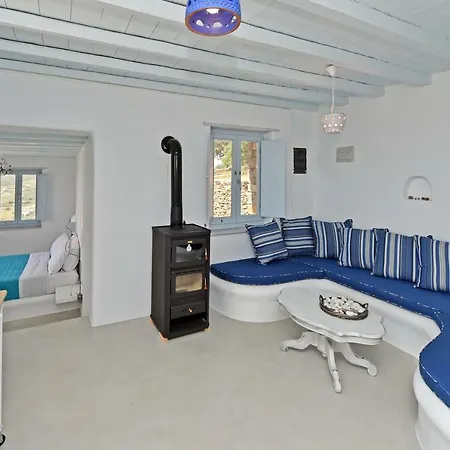 Amphitrite Deluxe Sea View Suites Feriehus *
