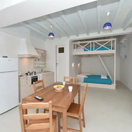 Amphitrite Deluxe Sea View Suites *