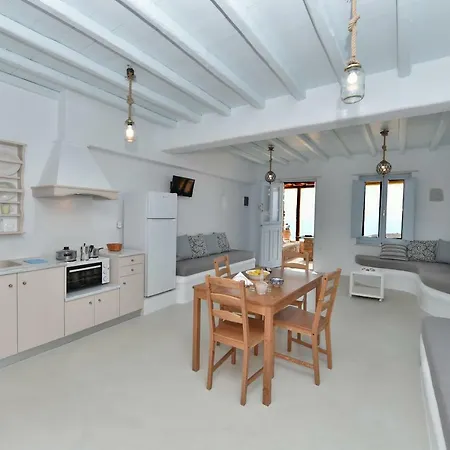Amphitrite Deluxe Sea View Suites Agios Ioannis (Tinos)